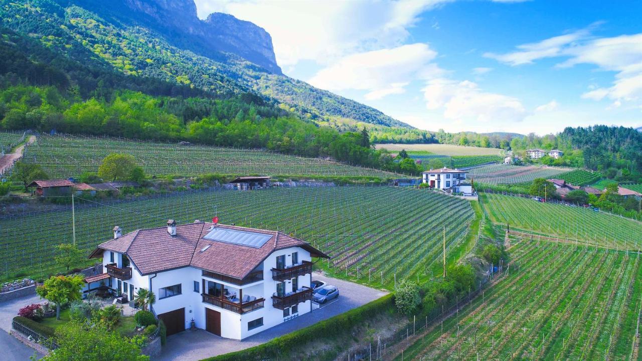 Apartamento Strahlerhof Appiano Sulla Strada Del Vino Exterior foto